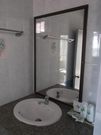 Sr Hotel Σούρατ Τανί Δωμάτιο φωτογραφία